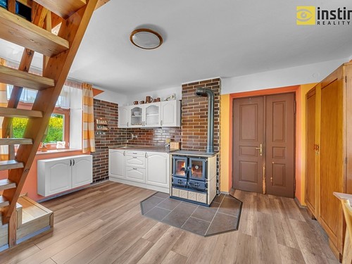 Prodaný dům 333 m², pozemek 4077 m²