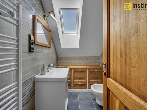 Prodaný dům 333 m², pozemek 4077 m²