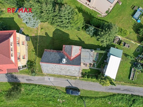 Prodaný dům 100 m², pozemek 425 m²