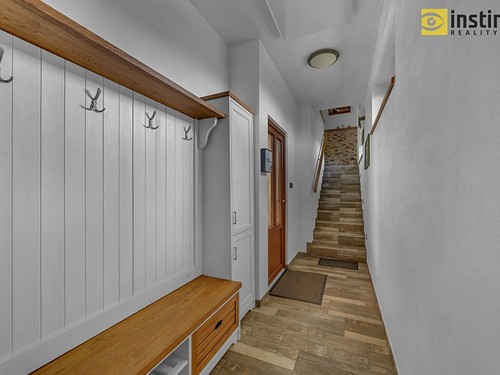Prodaný dům 333 m², pozemek 4077 m²