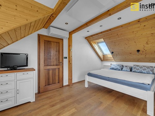 Prodaný dům 333 m², pozemek 4077 m²