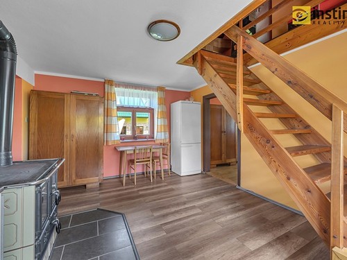 Prodaný dům 333 m², pozemek 4077 m²