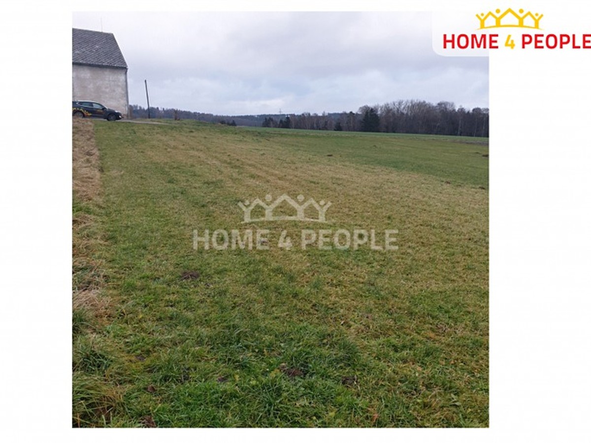 Prodej stavebního pozemku 910 m²