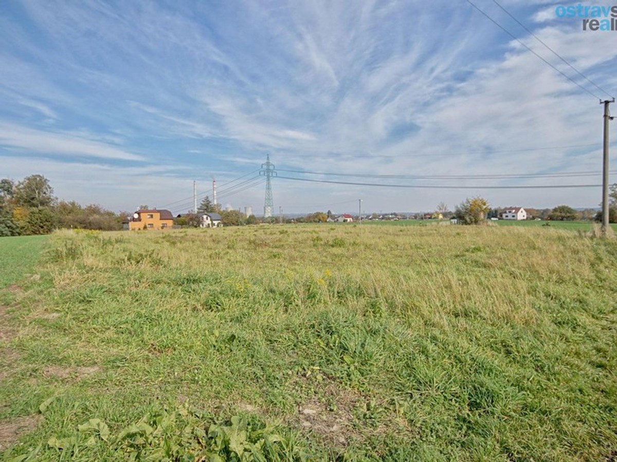 Prodej stavebního pozemku 4518 m²