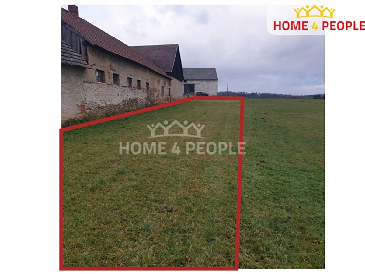 Prodej stavebního pozemku 910 m²