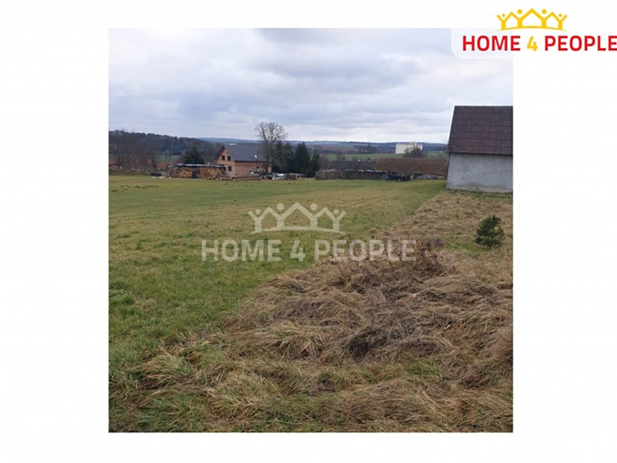 Prodej stavebního pozemku 910 m²