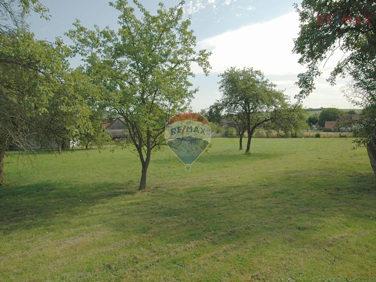 Prodaný dům 200 m², pozemek 4000 m²