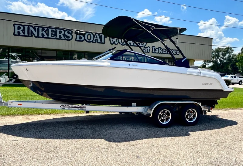2026 Cobalt Boats CS22