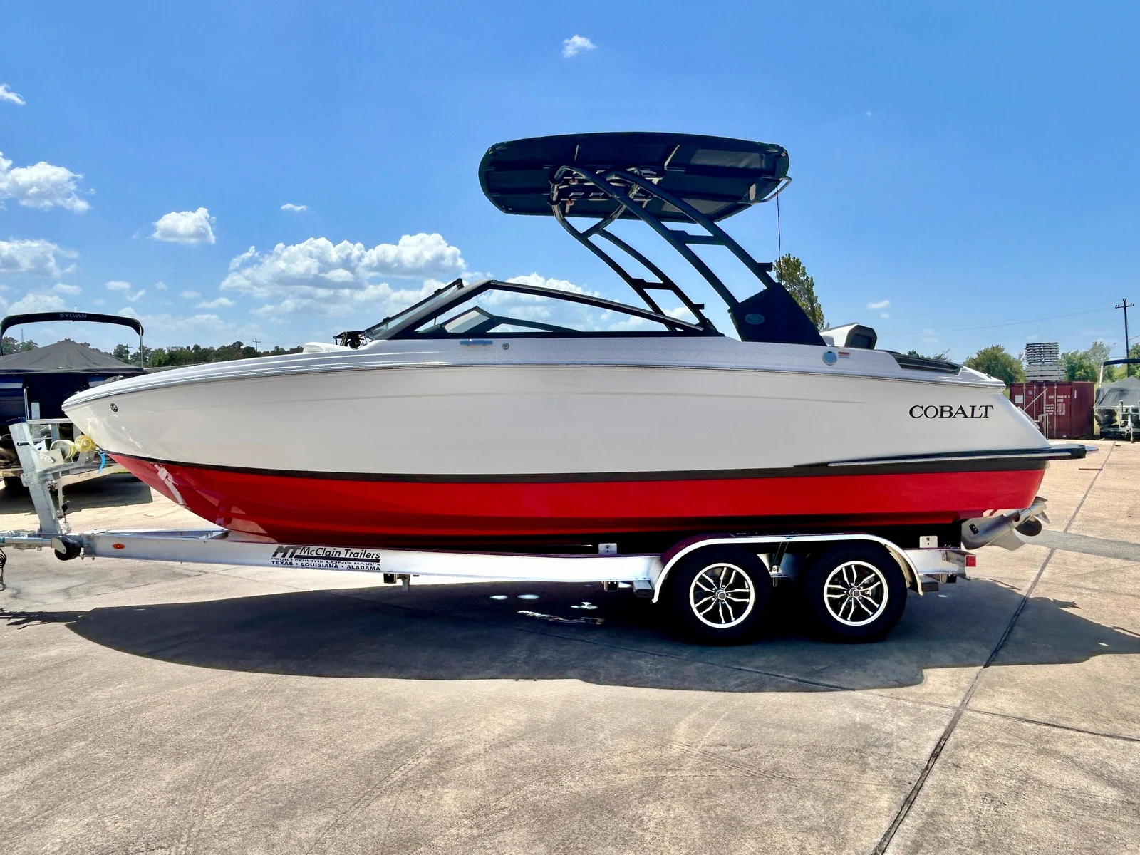 2027 Cobalt Boats R4 - 3