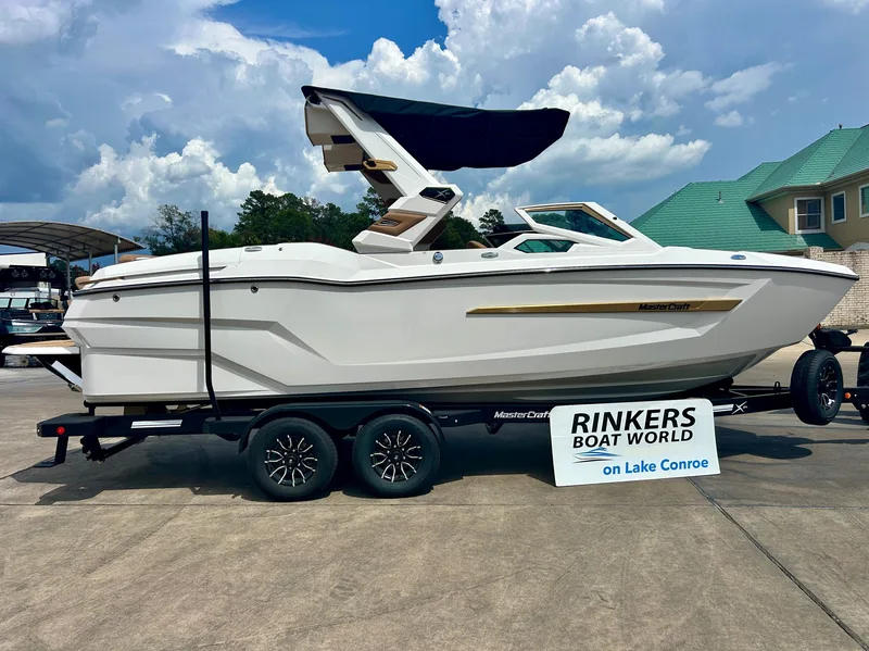 2027 MasterCraft X24