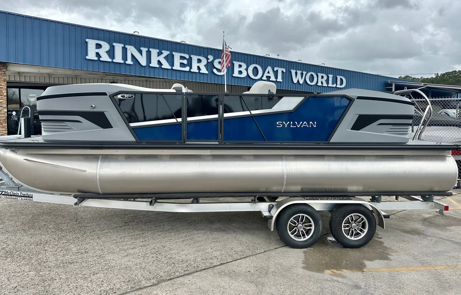 2026 Sylvan R22 Party Fish - 1