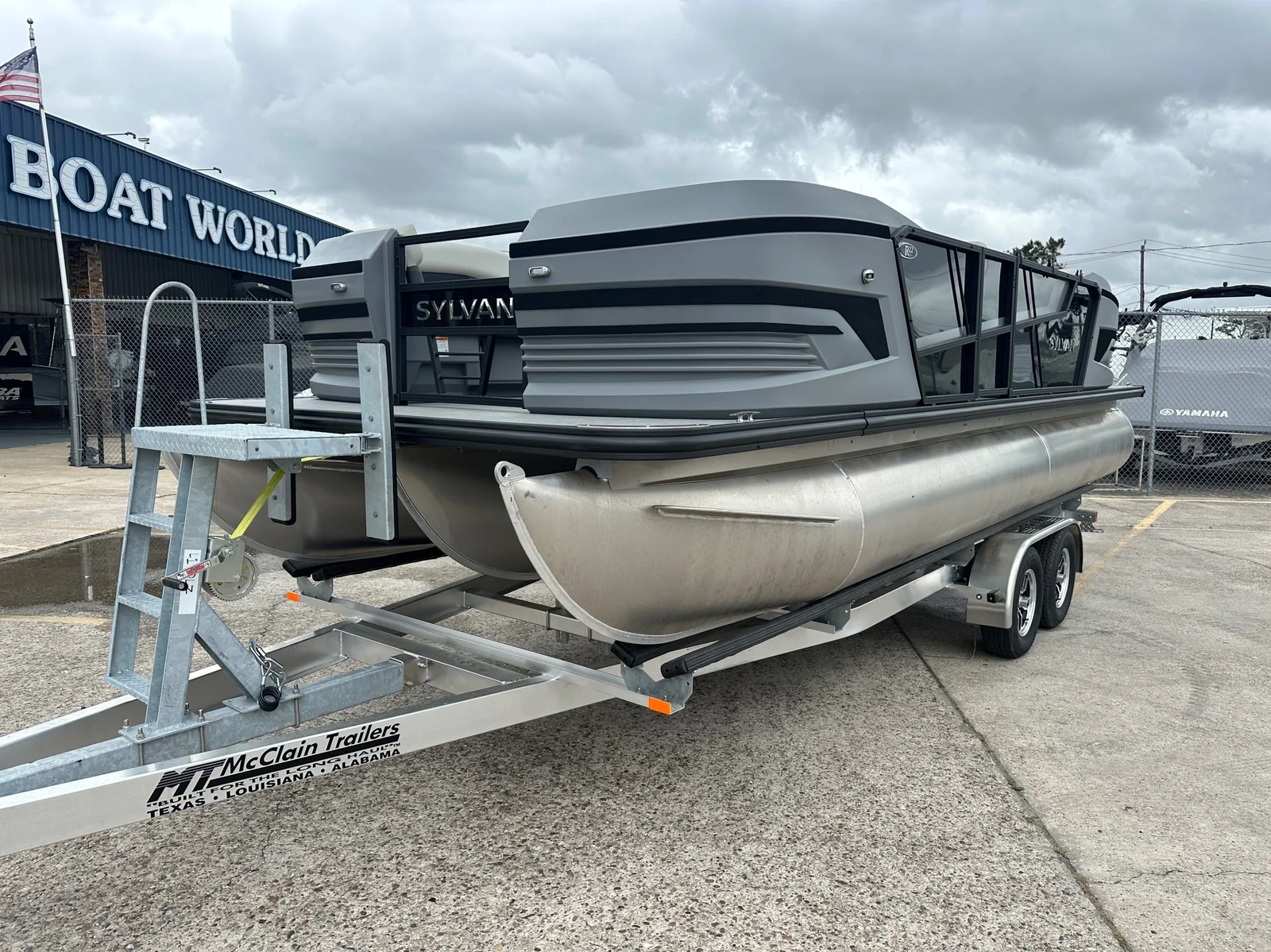 2026 Sylvan R22 LZ DH - 2