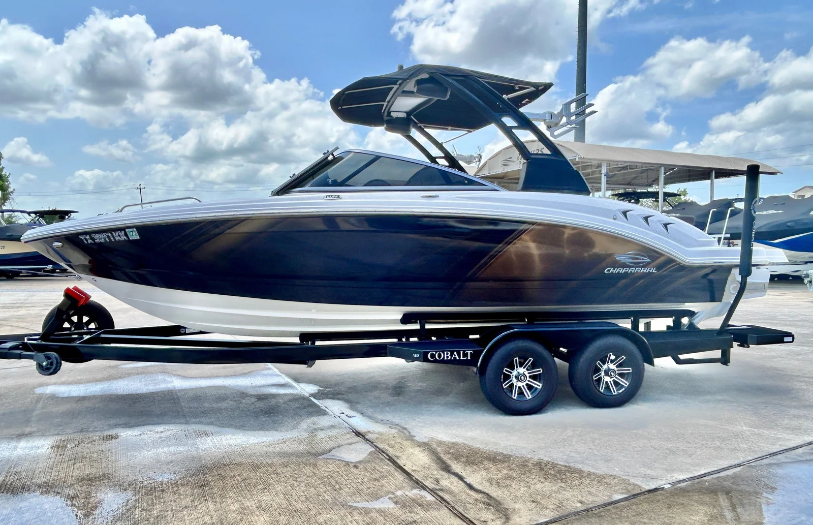 2021 Chaparral 23 Surf - 2