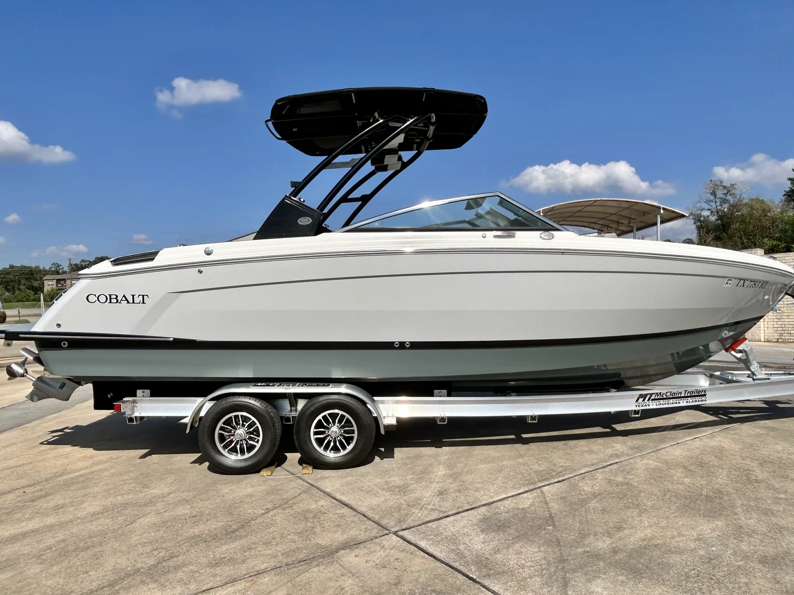 2022 Cobalt Boats R8 - 2