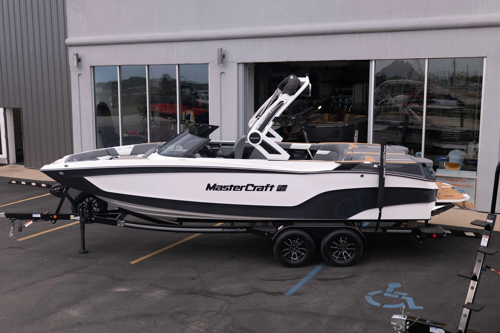 2026 MasterCraft XT24 - 3