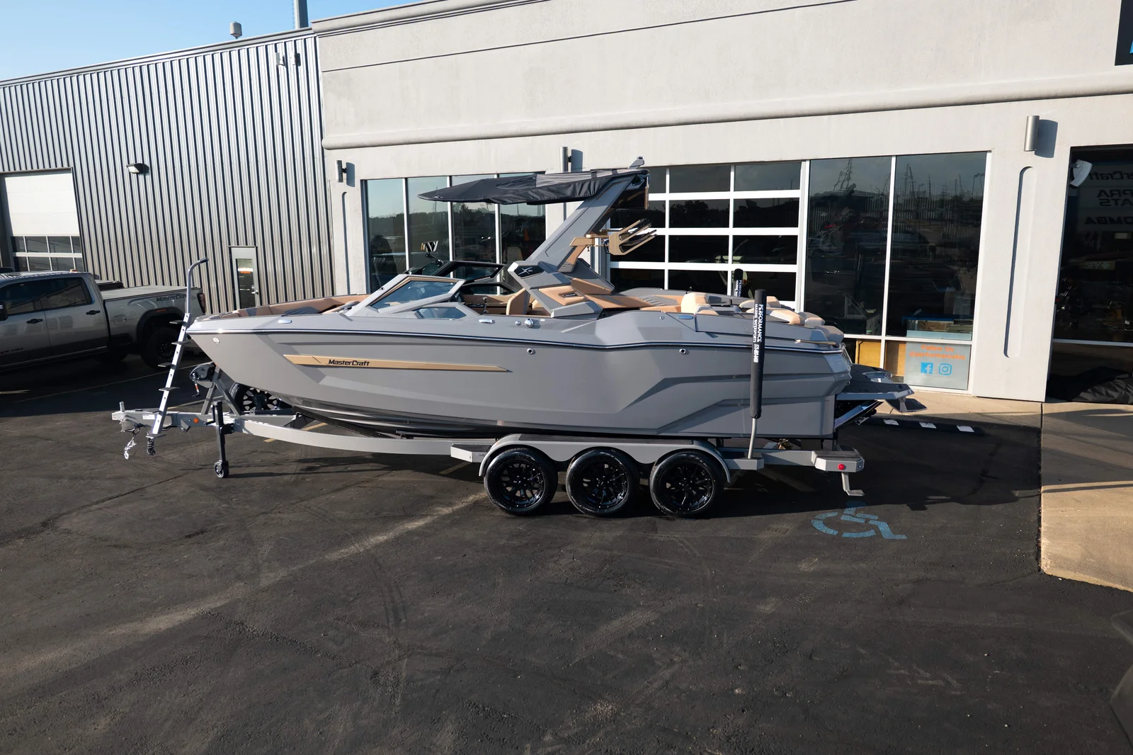2027 MasterCraft X24 - 3