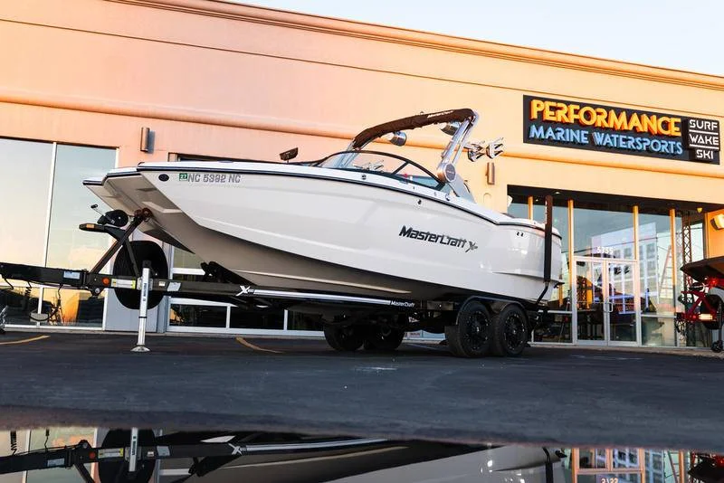 2022 MasterCraft XSTAR - 1