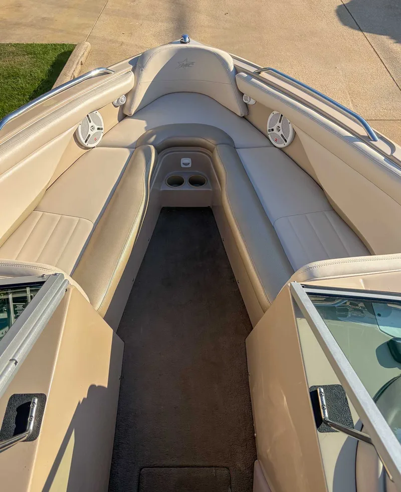 2004 MasterCraft MariStar, photo 10 of 19