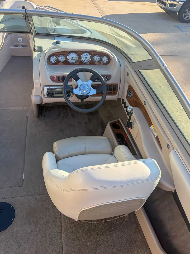 2004 MasterCraft MariStar, photo 13 of 19