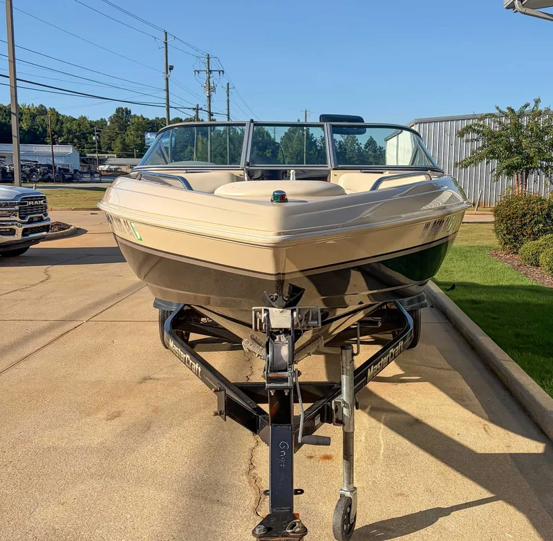2004 MasterCraft MariStar, photo 3 of 19