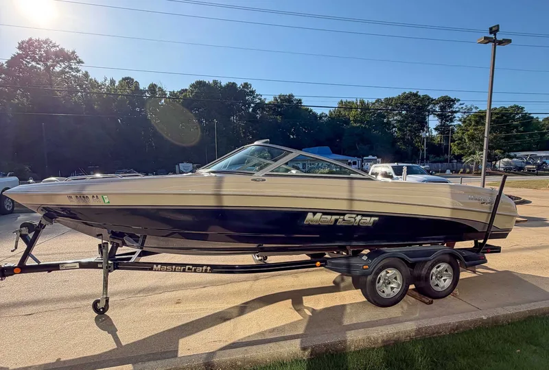 2004 MasterCraft MariStar, photo 5 of 19