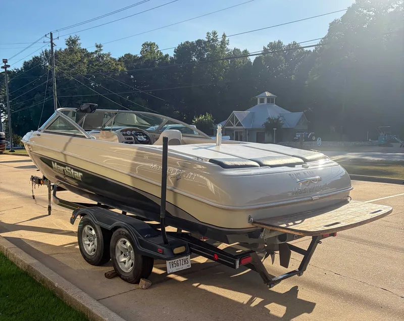 2004 MasterCraft MariStar, photo 6 of 19