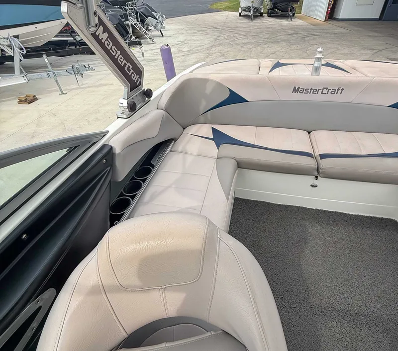 2007 MasterCraft X2, photo 19 of 23