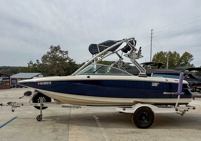 2007 MasterCraft X2, photo 5 of 23