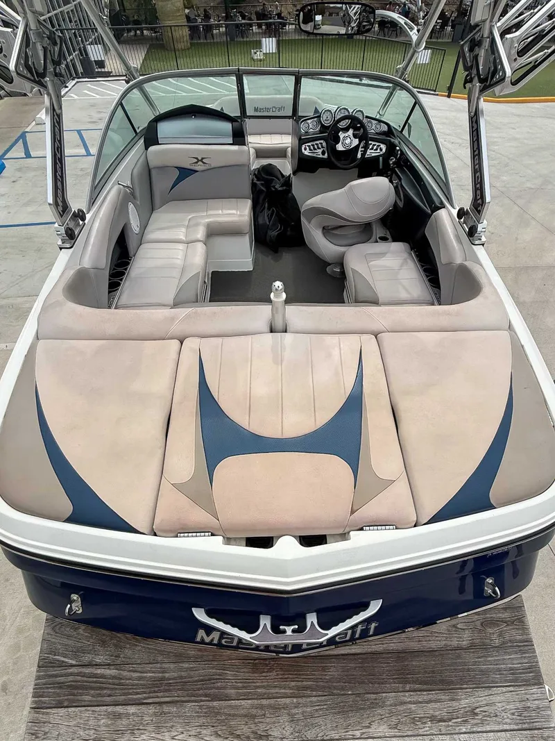 2007 MasterCraft X2, photo 9 of 23