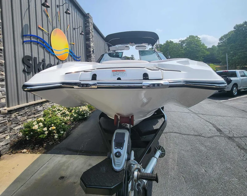 2018 MasterCraft X26, photo 4 of 18