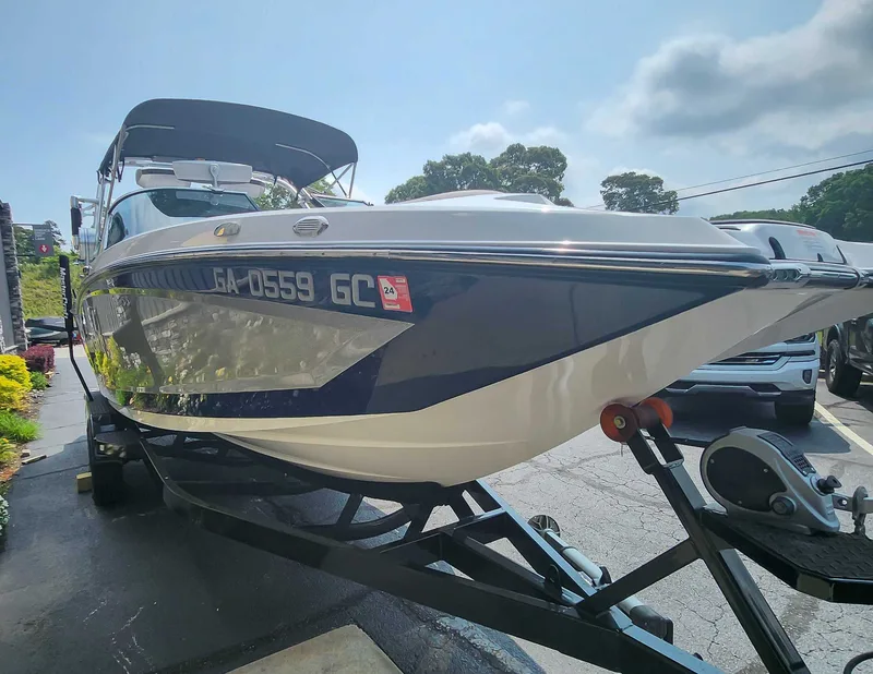 2018 MasterCraft X26, photo 5 of 18