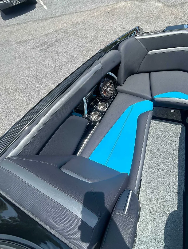 2018 MasterCraft XSTAR, photo 12 of 20