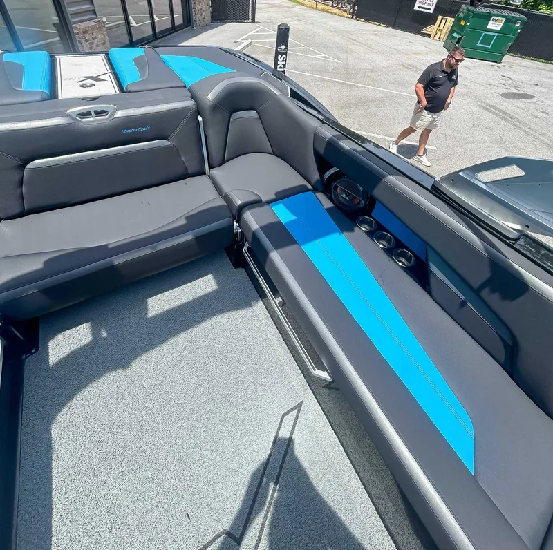 2018 MasterCraft XSTAR, photo 18 of 20