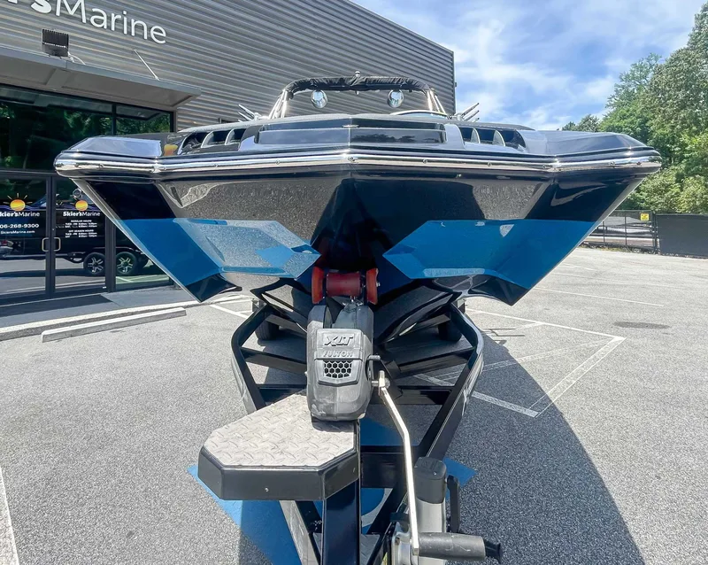 2018 MasterCraft XSTAR, photo 4 of 20
