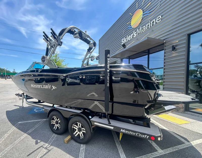 2018 MasterCraft XSTAR, photo 6 of 20