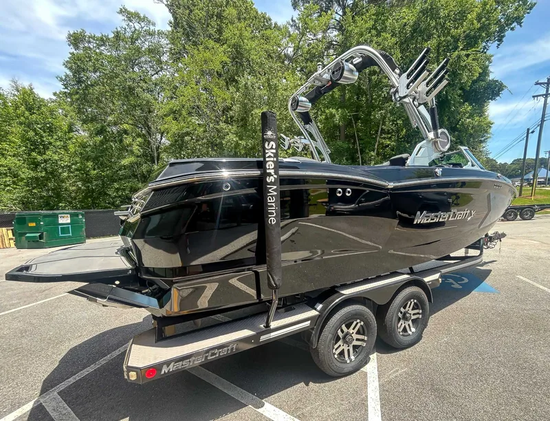 2018 MasterCraft XSTAR, photo 7 of 20