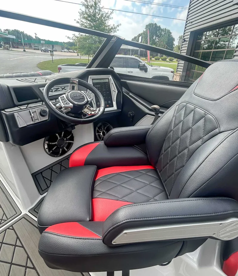 2019 Tige RZX2, photo 16 of 20