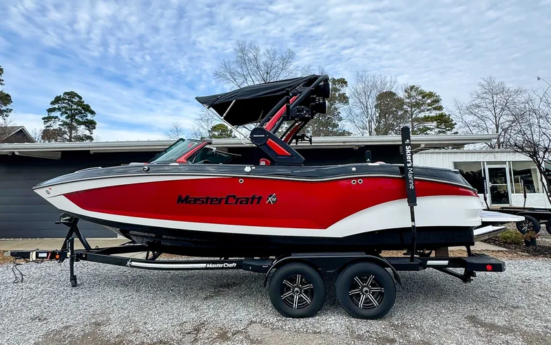 2022 MasterCraft X22, photo 6 of 26