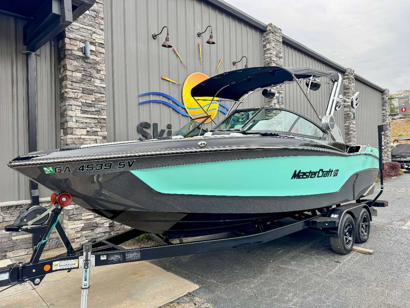 2022 MasterCraft XT23 - 3