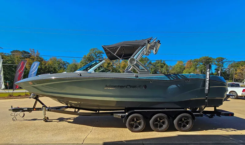 2023 MasterCraft X26, photo 6 of 19
