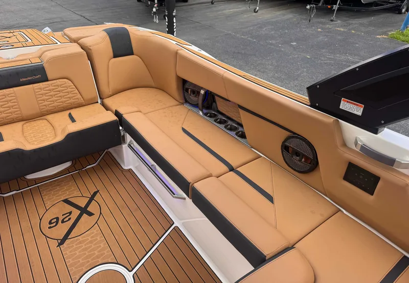 2024 MasterCraft X26, photo 21 of 24