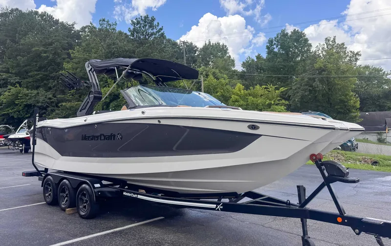 2024 MasterCraft X26, photo 5 of 24