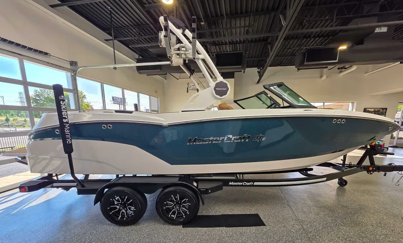 2026 MasterCraft NXT23