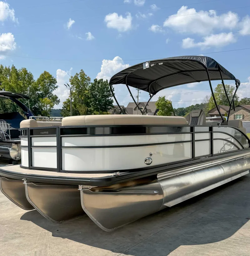 2027 Harris Cruiser 230 SLDH, photo 4 of 17