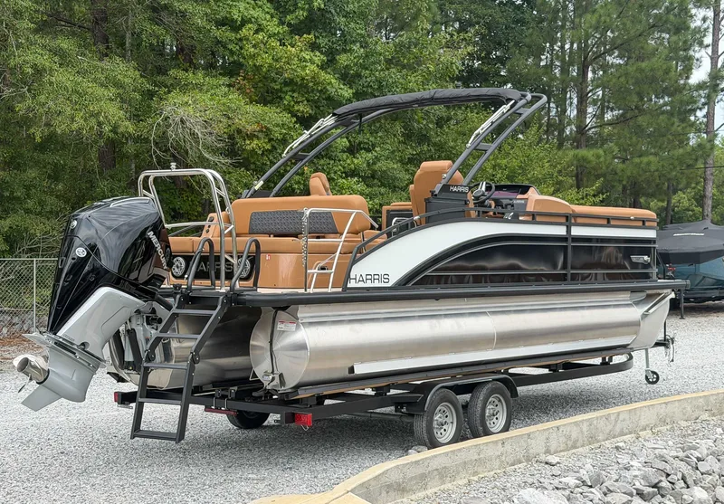 2027 Harris Solstice 250 SLDH, photo 7 of 22