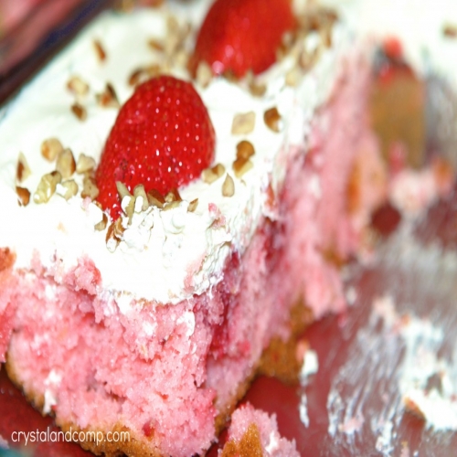 The BEST Homemade Strawberry Cake with Jello