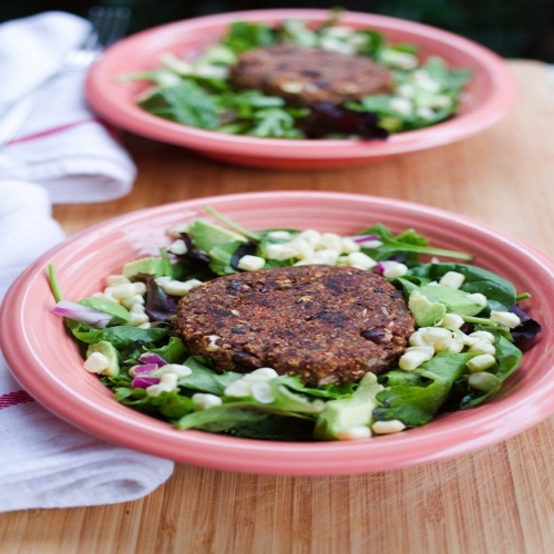 Spicy Chili Black Bean Burgers