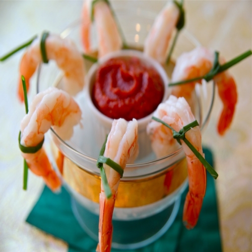 Shrimp Cocktail with Spicy Sugar-Free Cocktail Sauce