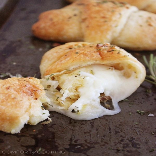 Cheesy Garlic Stuffed Garlic Butter Crescent Rolls