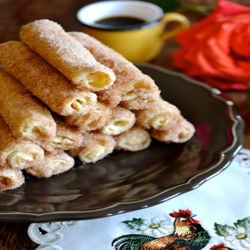 Cinnamon Cream Vanilla Cheese Roll-Ups